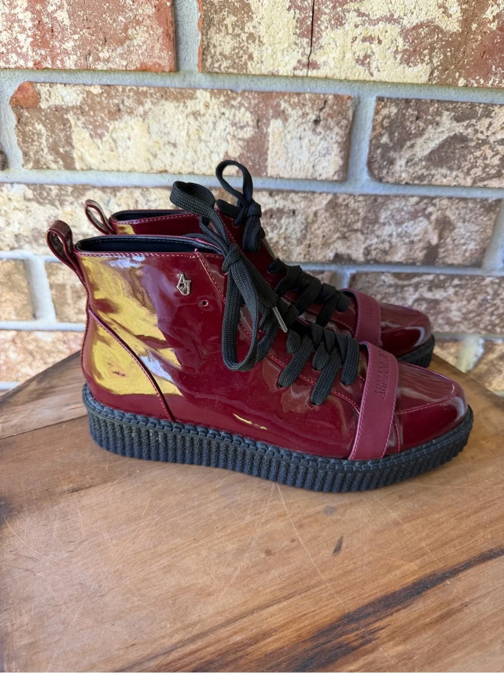 Armani Jeans Women’s Platform Boots Size 6.5 Burgundy Beautiful Condition!